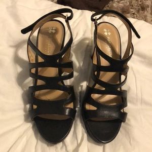 Naturalizer black shoes Sz 7